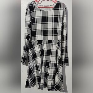 The Children's Place Black and White Plaid Long Sleeve Dress L(10-12)